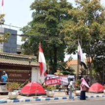FRMJ Bertahan di Depan Pemkab Jombang, Pemkab Mulai Kumpulkan OPD